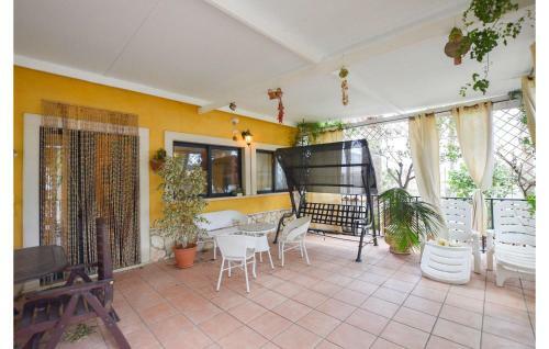 Awesome Home In Scicli With Wifi And 3 Bedrooms