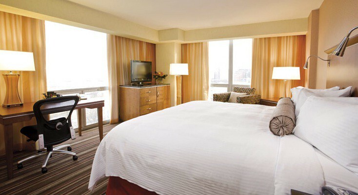 Hotel Chicago`s Essex Inn