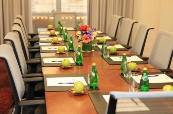 Hotel Chicago`s Essex Inn