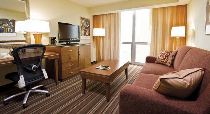 Hotel Chicago`s Essex Inn