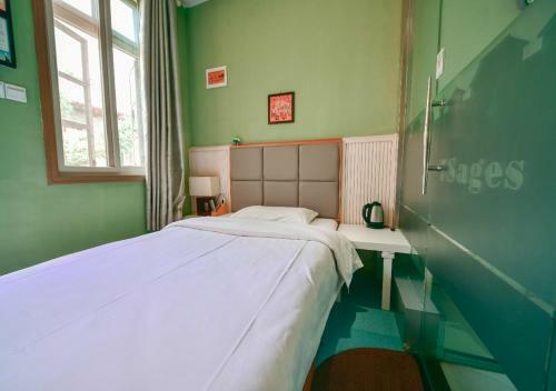 Xi'an Qixian (7 Sages) Youth Hostel