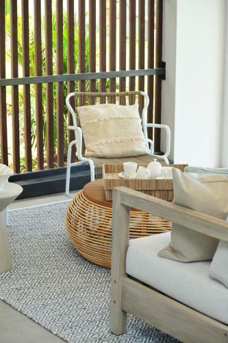 Obiches Beachfront Apartments