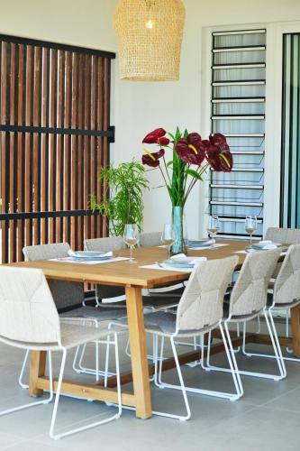 Obiches Beachfront Apartments