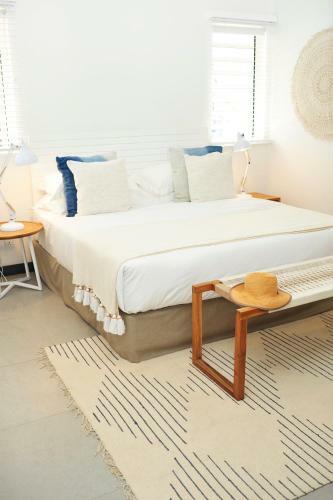 Obiches Beachfront Apartments