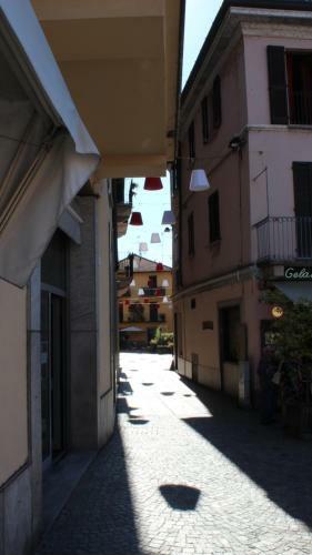 Apartamento Monolocale Nel Centro Storico Di Sesto Calende