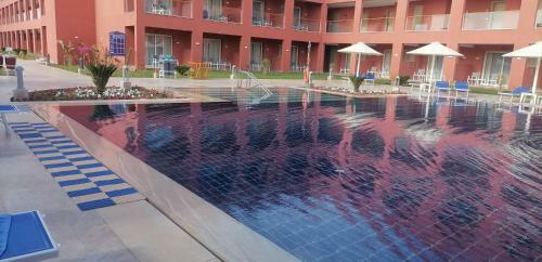 Luxury Rooftop Apartment And Walk To The Beach