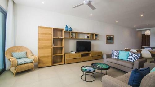 Ponton East Creek Apartment