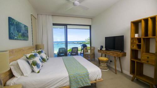Ponton East Creek Apartment