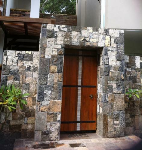 Dodola Lodge
