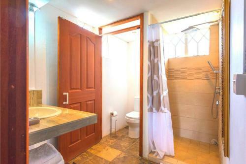 Villa Residence Alta - 3 Appartements - Piscine - Plage