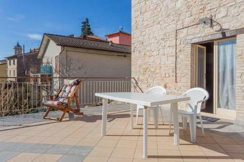 Apartamento Villa Costanzi - Breezy Terrace On The Cucco