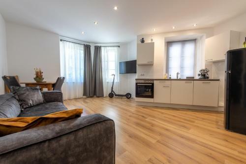 Heimat Cozy Apartment In Center