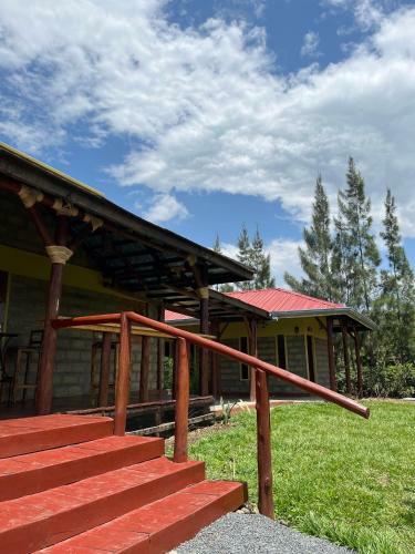Hotel Jey's Jiko Kitchen And Resort
