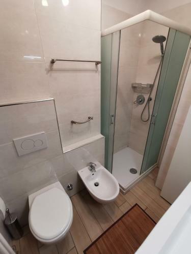 Hostdomus - L'ermellino Apartment