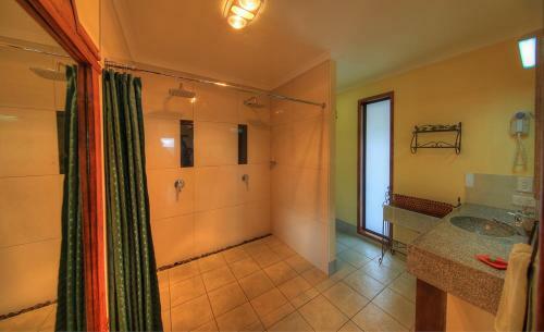 Bed & Breakfast Maleny Tropical Retreat