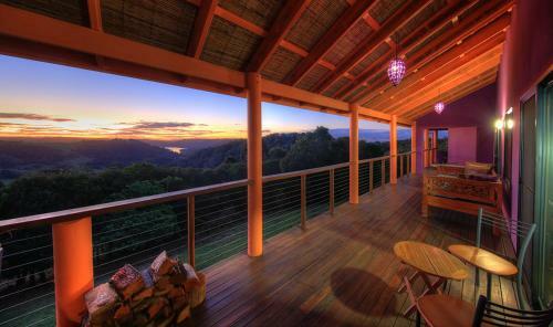 Bed & Breakfast Maleny Tropical Retreat