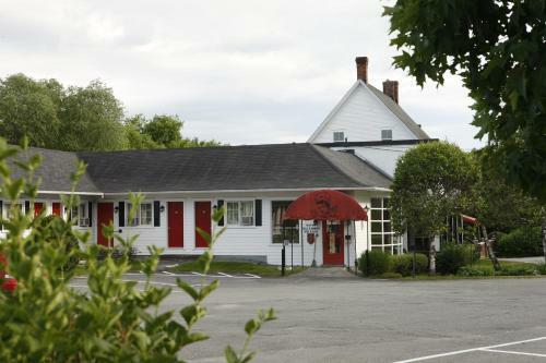 La Paysanne Motel & Hotel
