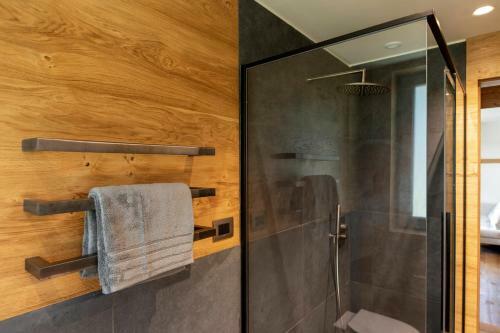 Apartamento Hostdomus - Lynx Luxury Suite