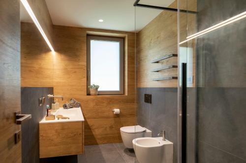 Apartamento Hostdomus - Lynx Luxury Suite