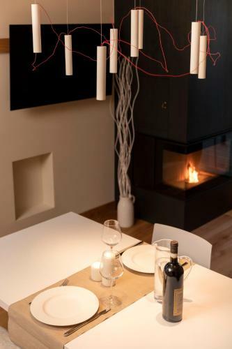 Apartamento Hostdomus - Lynx Luxury Suite