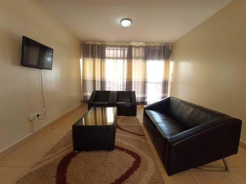 Excellent 2 Bedroom Apartment Myplace