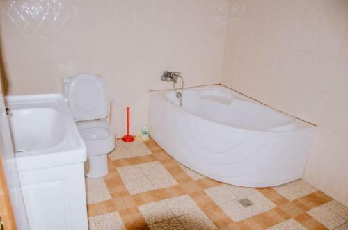 Esther Apartment-kibagabaga