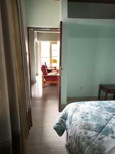 Hostal Room In Apartment - Puma Garden And Suites