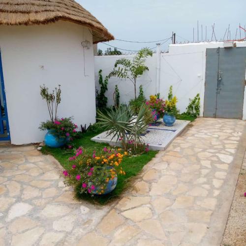 The Pool House A La Teranga De Saly
