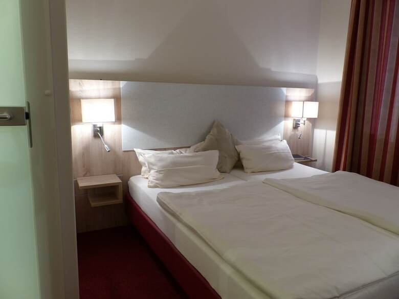 City Hotel Deutsches Haus