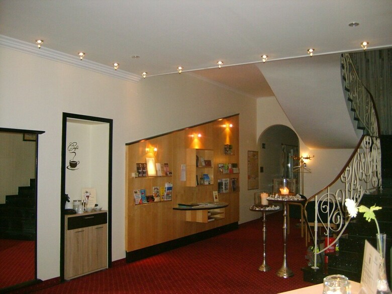 City Hotel Deutsches Haus