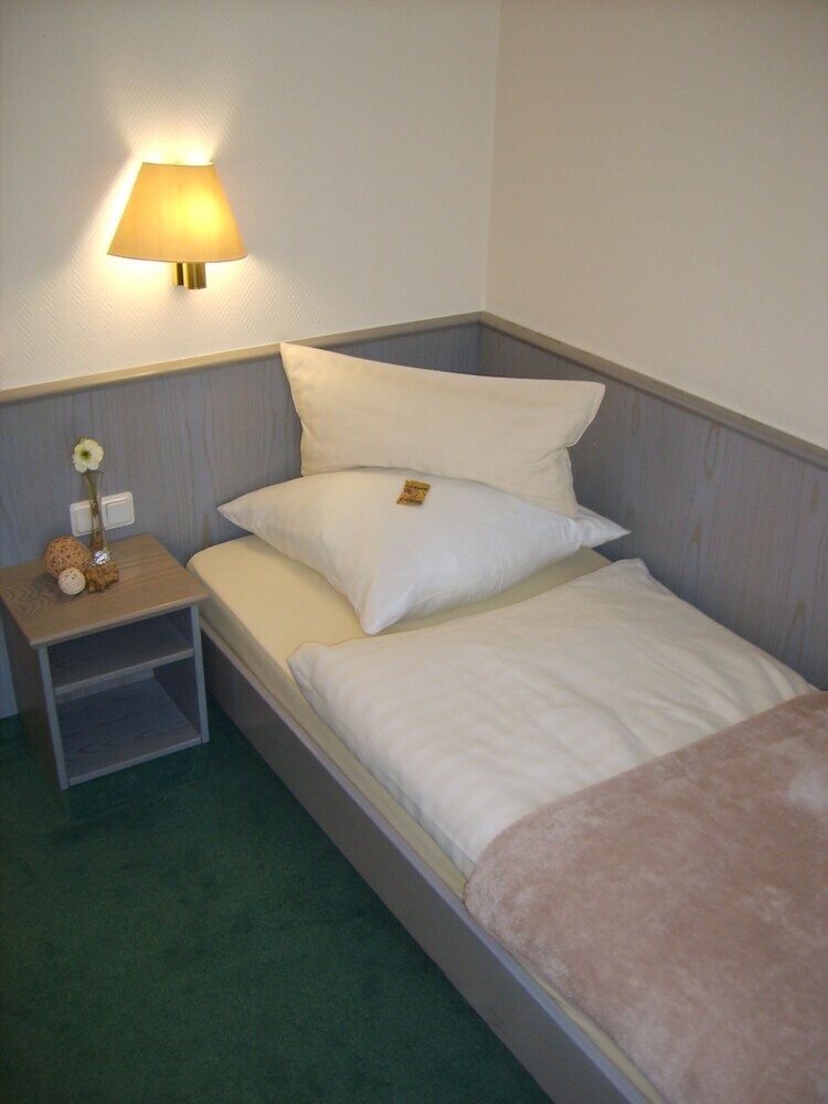 City Hotel Deutsches Haus