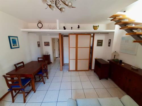 Apartamento S256 - Sirolo, Comodo Trilocale In Centro