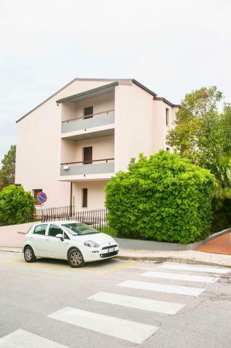 Apartamento S75 - Sirolo, Bilocale Con Giardino In Centro
