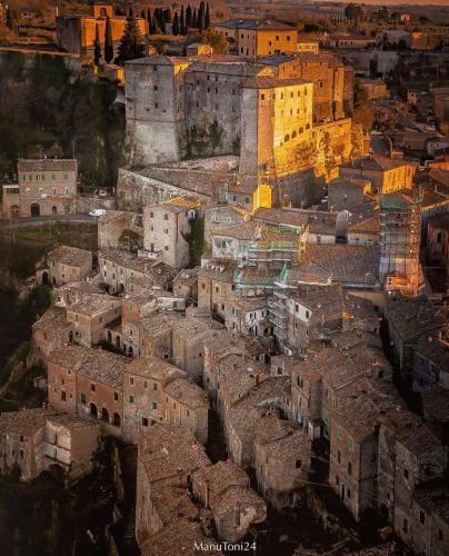 Bed & Breakfast Rasna Heart Guest House