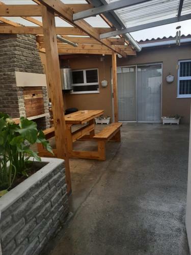 Apartamento Lyn's Self Catering No 2