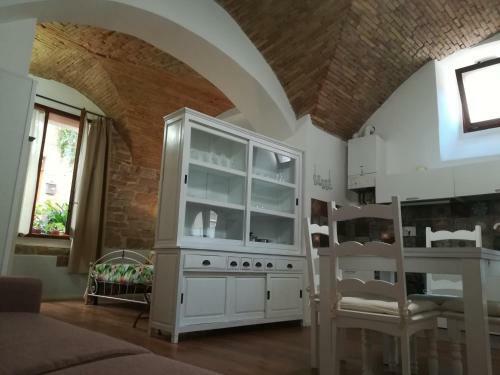 Borgo San Sisto Apartments