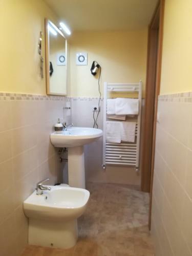 Hostal La Corta Di Spello Camere