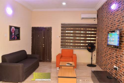 Lovely 3bedroom Serviced Apartment With Free Parking