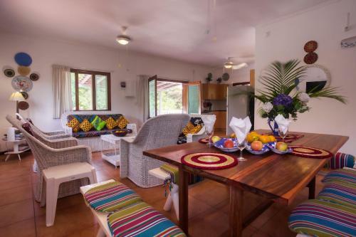 Ilha Azul House