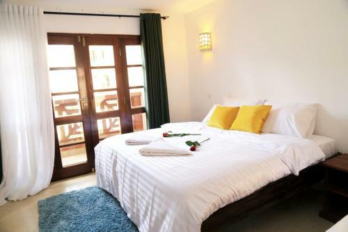 Stayplus Shanzu Beachfront Apartment