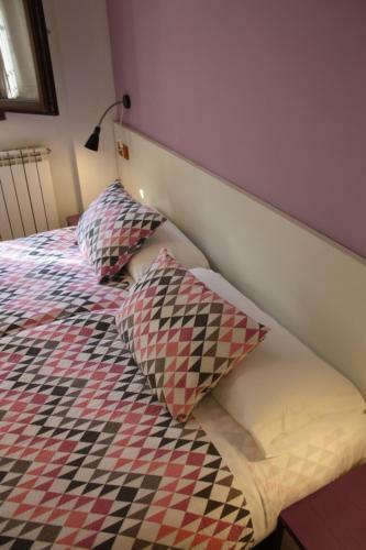 Bed & Breakfast Hostal La Ribera Del J�car