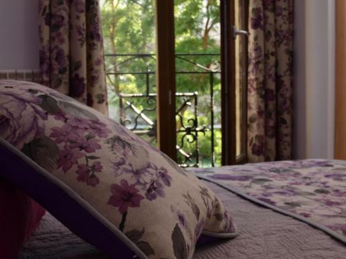 Bed & Breakfast Hostal La Ribera Del J�car
