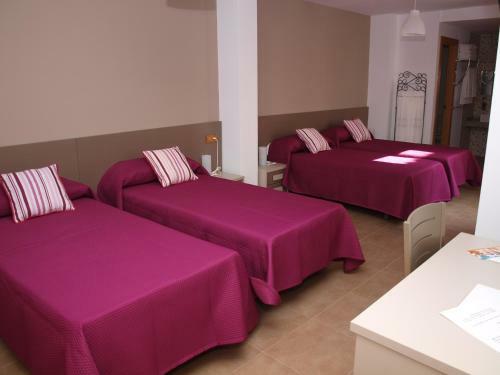 Bed & Breakfast Hostal La Ribera Del J�car