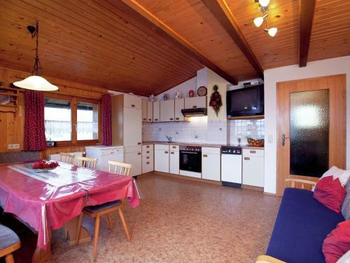 Holiday Home Monteschiel Burserberg