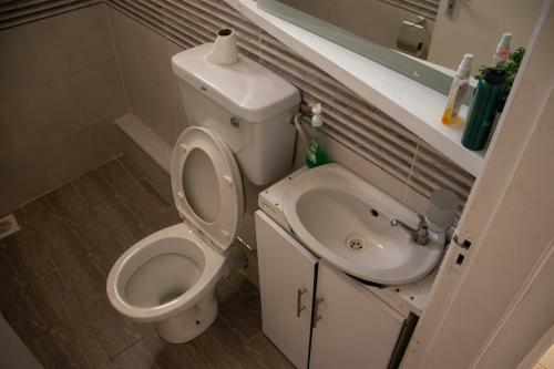 Maggie's 1bedroom Apartment In Nyali