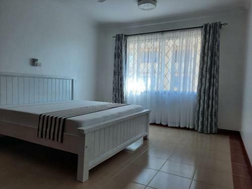 Stay.plus Queen's Royal Apartments Nyali