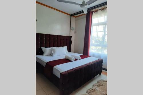 Nyali 3 Bedroom Apartment With Parking, Wifi, AC