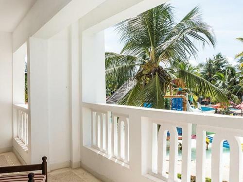 Hostal Room In Bb - Prideinn Flamingo Beach Resort Spa