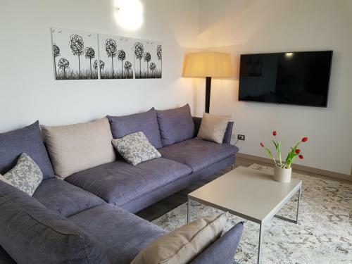 Luxury Apartments Beauty Gardens