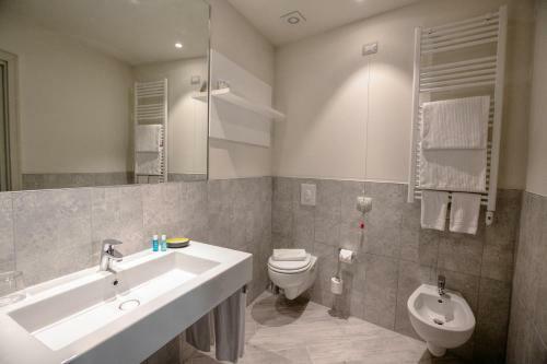Hostal San Lorenzo Apartments
